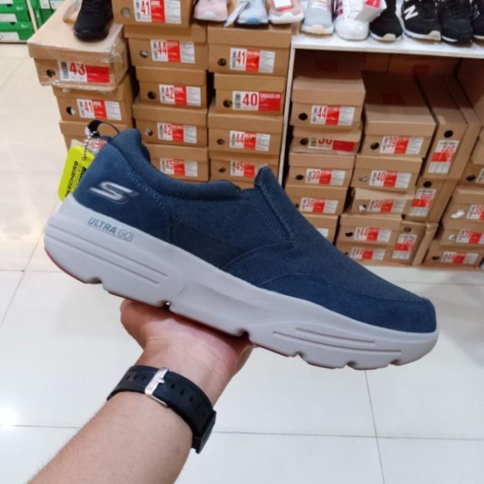 Sepatu Slip On Pria Skechers GoWalk DURO Original