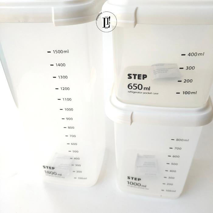 Food Storage Container Step