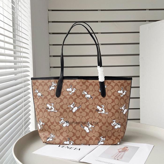 COACH X Peanuts Snoopy Signature Shoulder Tote Bag In Khaki Black