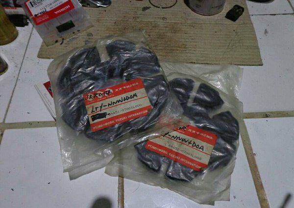 karet damper nap gir suzuki twin GT185 GT 185 ori nos SGP