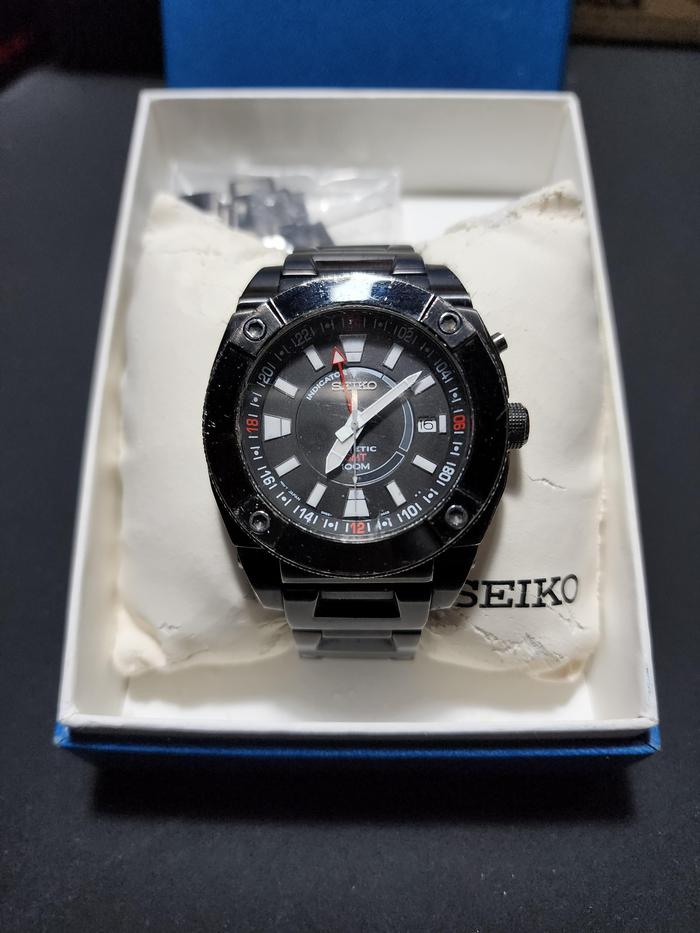 Seiko SUN007 Kinetic Vintage Original Jam Tangan Pria