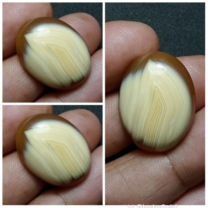 Akik Natural Batu Motif Gambar Ujung Pisau Besi Knife Rambo Unik Antik