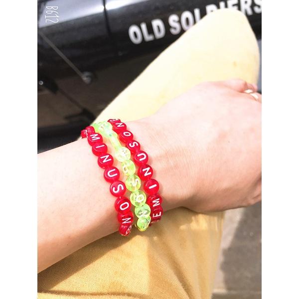Gelang Kpop Lisa Gd Kwon Pmo Peaceminusone Warna Merah