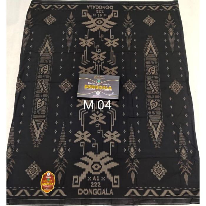 Sarung donggala manggis(',')