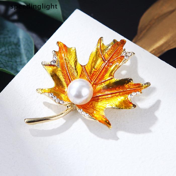 Nazlaili~ Maple Leaf Bros Mutiara Klasik Tanaman Bros Pin Wanita