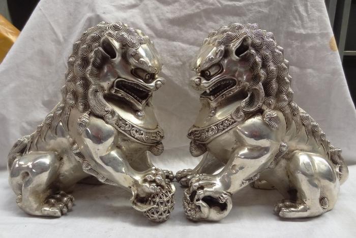 Decoration Bronze Factory Outlets Tibet Silver Tibet Silver Chinese