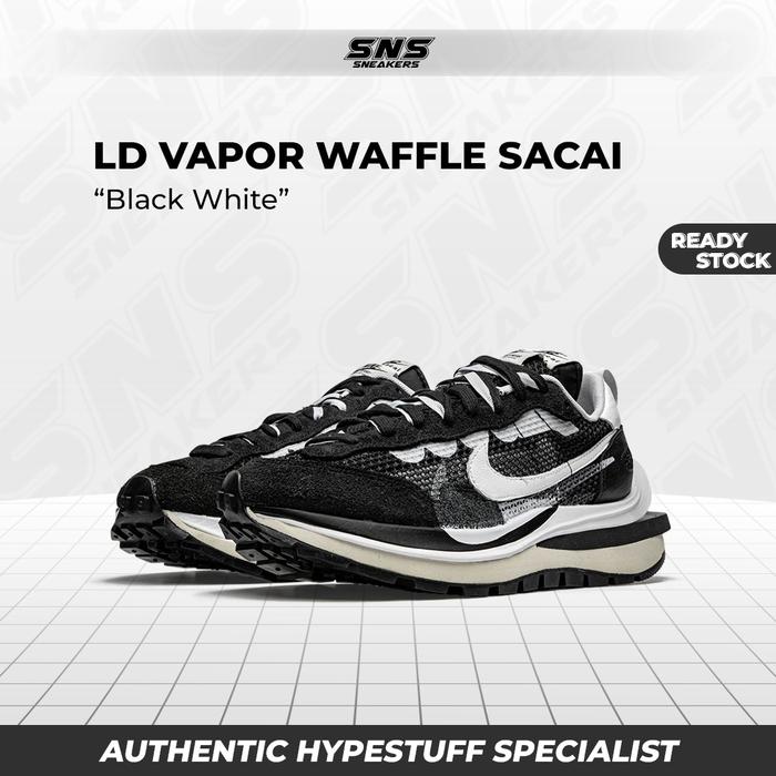 Nike Vapor Waffle Sacai 100% Original Authentic