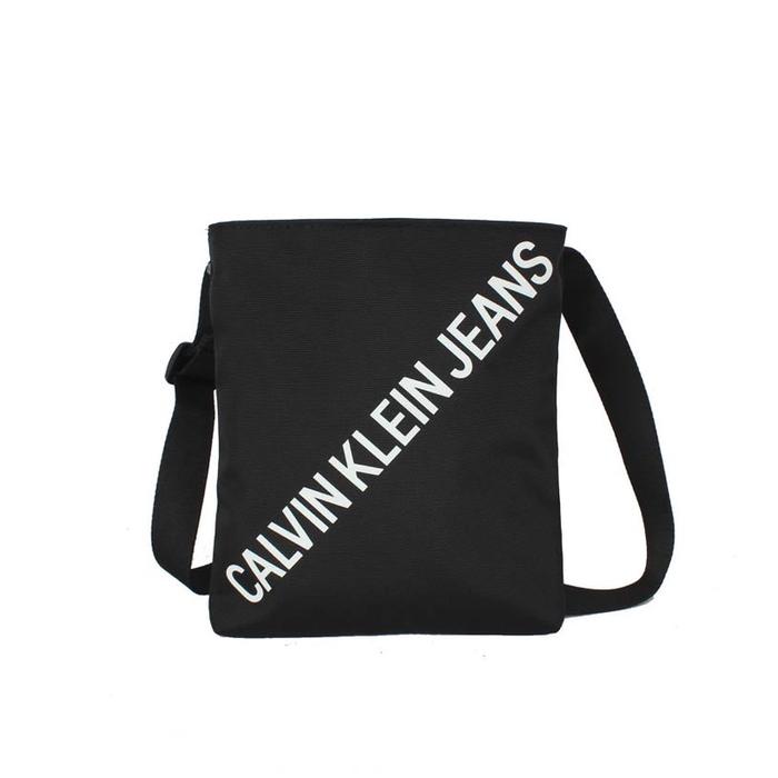 Calvin Klein Jeans Tas Selempang Unisex Branded