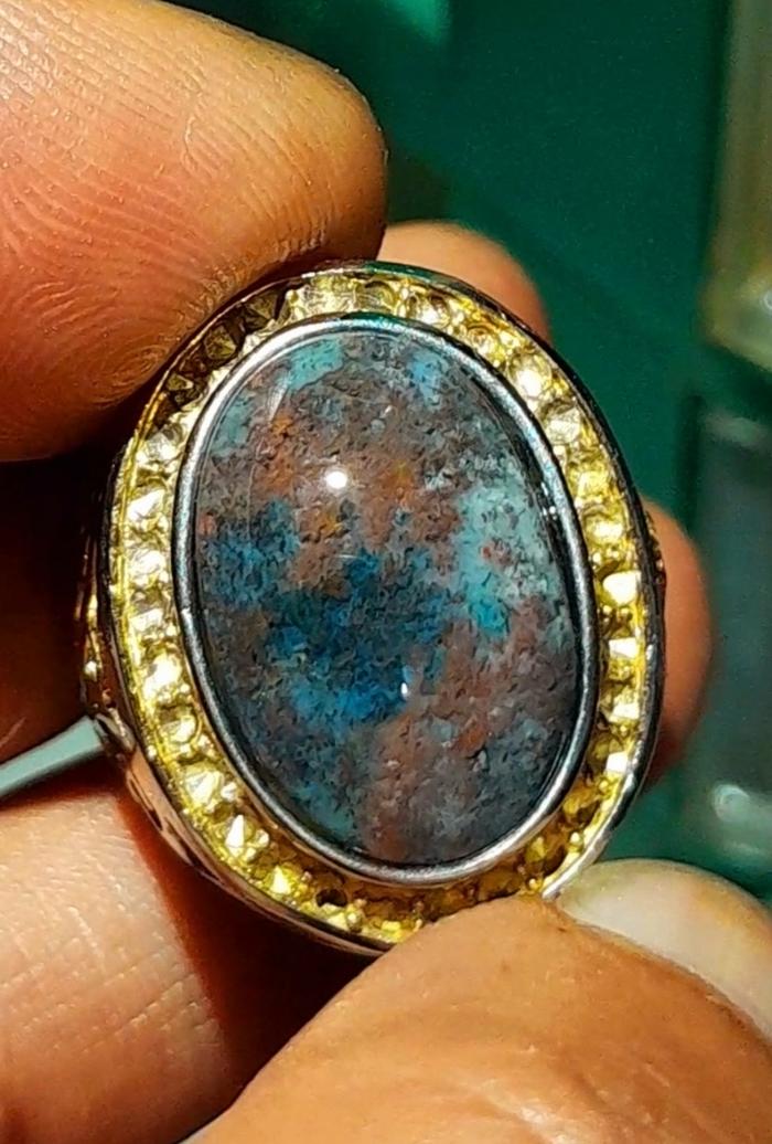 Bacan doko kembang kristal