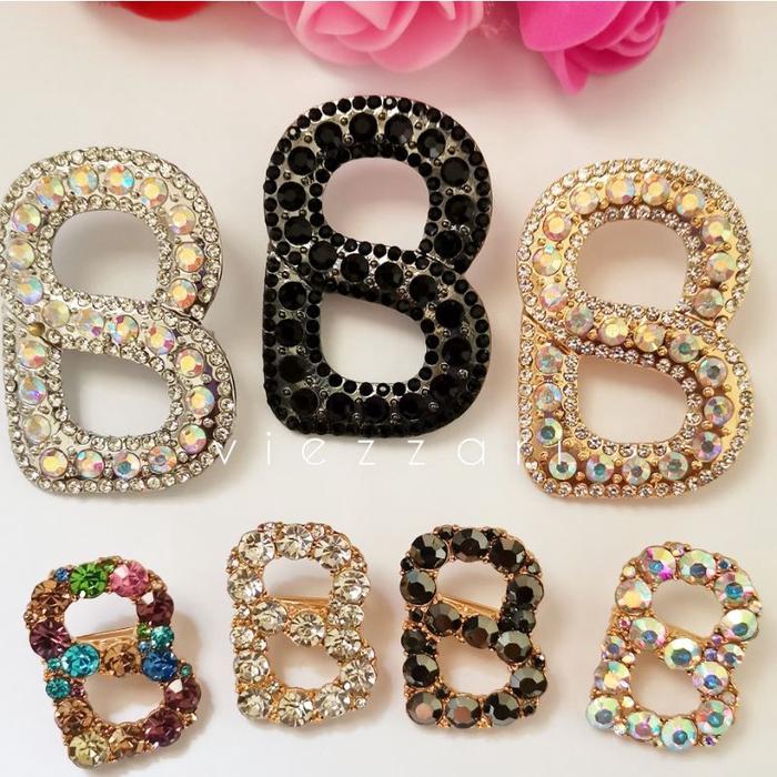 BROS BRANDED PREMIUM BROOCH BUTTONSCRAVES BROS DADA