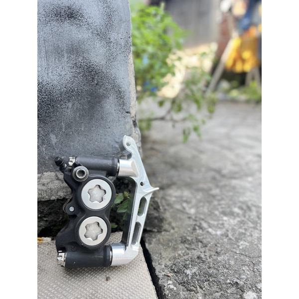 " Kaliper R1 Sumitomo Set Breket M1Speed "