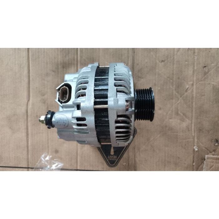 " Alternator Livina 15 "
