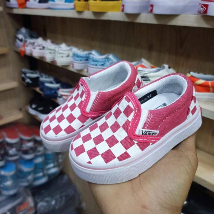 div01 SEPATU ANAK 1 TAHUN VANS SLIP ON | SEPATU BAYI UKURAN KECIL VANS