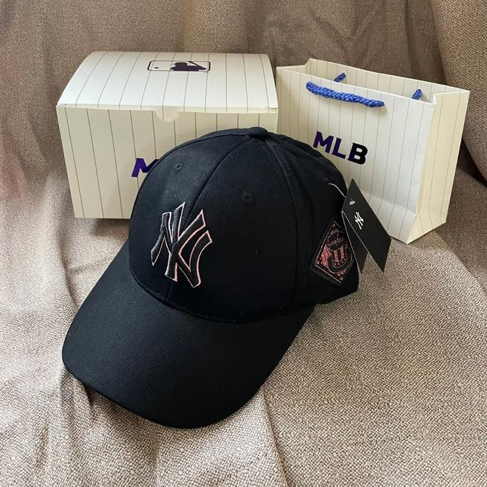 TOPI BASEBALL MLB NY YANKEES WHIRE LIST PINK ORIGINAL BLACK BACKPACK