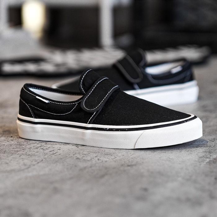 Terlaris! Slip On 47 DX Anaheim Factory “Black White