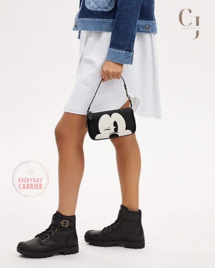 COACH Tas Wanita Shoulder Bag CH Nolita 19 with Wink Mickey Print