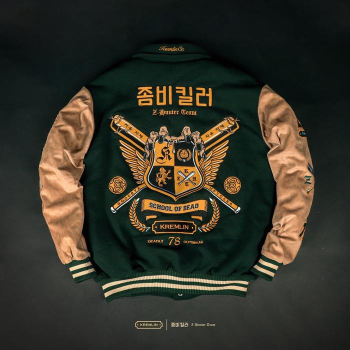 produk baru JACKET VARSITY KREMLIN - ORIGINAL SILAHKAN DI ORDER