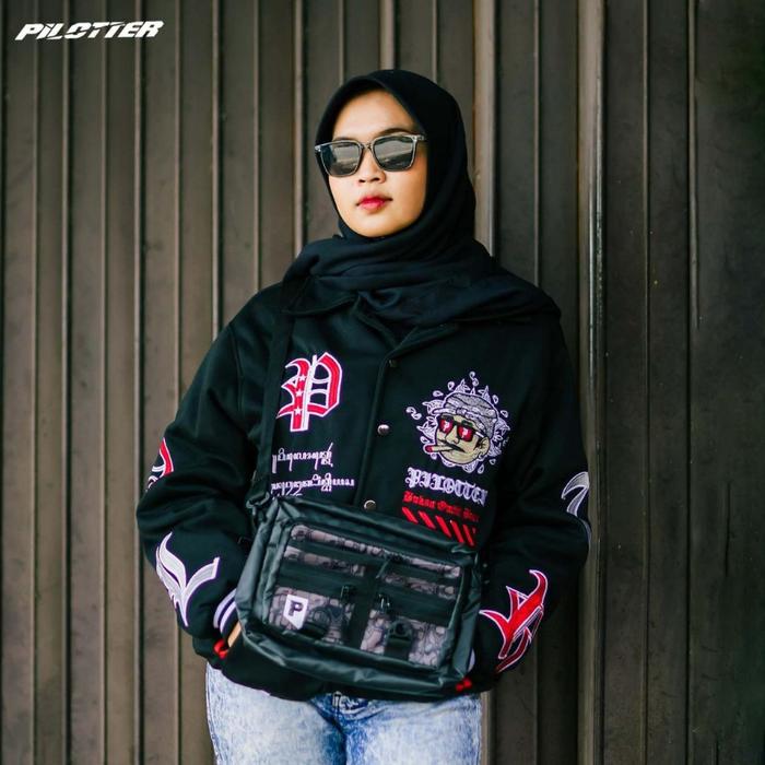 produk baru JAKET VARSITY PILOTTER BANDANA ORIGINAL LIMITED FREE