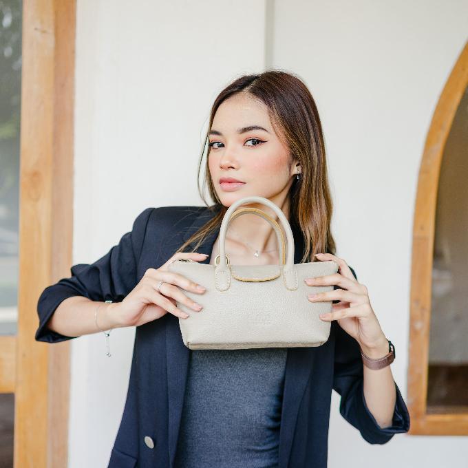 Tas Jinjing/Handbag Inez 100000% Kulit Asli Free Ukir Nma-Aleta Inez Terbaru