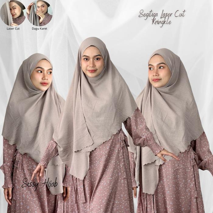 Sissy Hijab Crinkle Segitiga Laser Cut