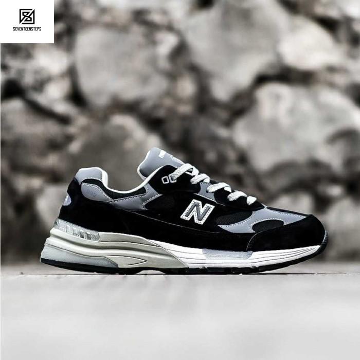 Sepatu Sneaker Casual NB 992 Original Black White Grey Terbaru