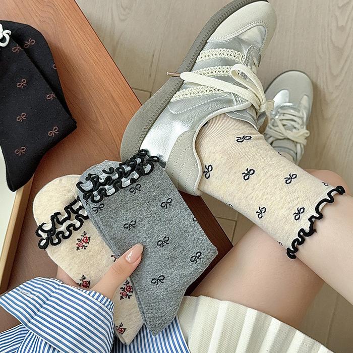 Hey Bliss - Boncha Pattern Flower Korean Sock / Kaos Kaki Premium Korea / Japanese Sock