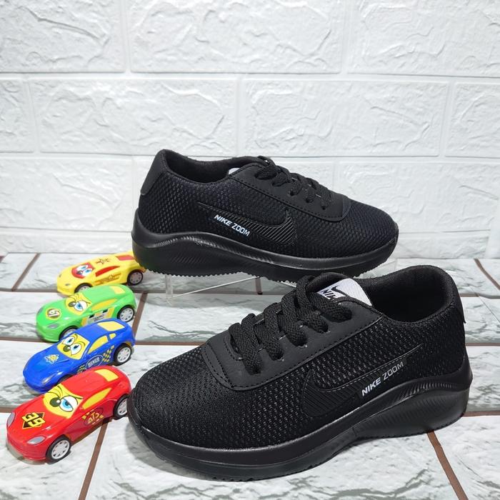 Sepatu Sekolah Anak Perempuan Laki-Laki Full Hitam Polos Nike Zoom Tk Sd Size 26 - 37 Bertali (Best 