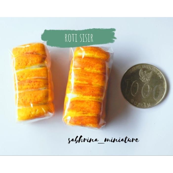 Miniatur Roti Manis Jumbo Accessories Makanan Boneka Barbie