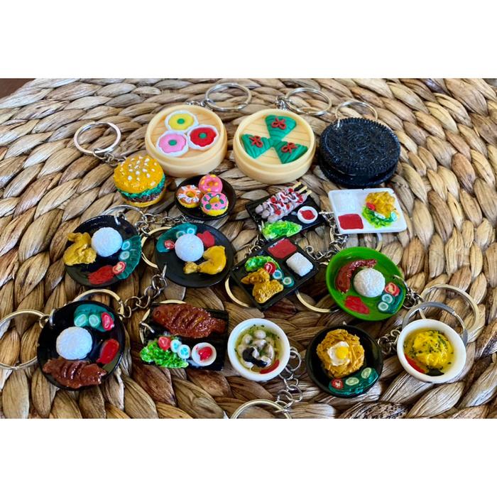 Ready Gantungan Kunci Miniatur Jenis Makanan Unik Terbaru / Ganci Miniatur Snack / Gantungan Kunci S