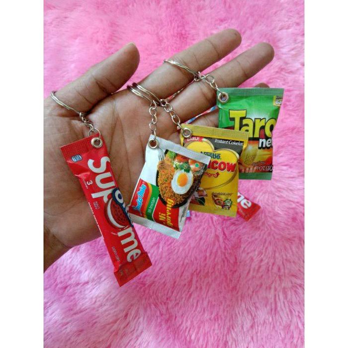 Ganci Gantungan Kunci Miniatur Snack
