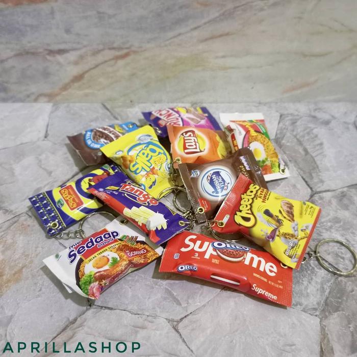 Miniatur Snack / Gantungan Kunci Snack Lucu ( ecer Satuan )