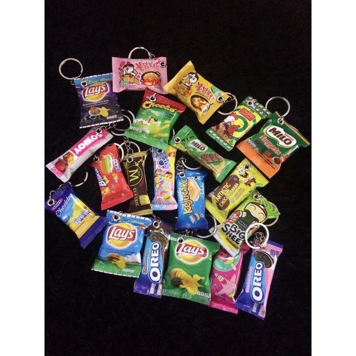 Gantungan miniatur kemasan snack Lucu Unik