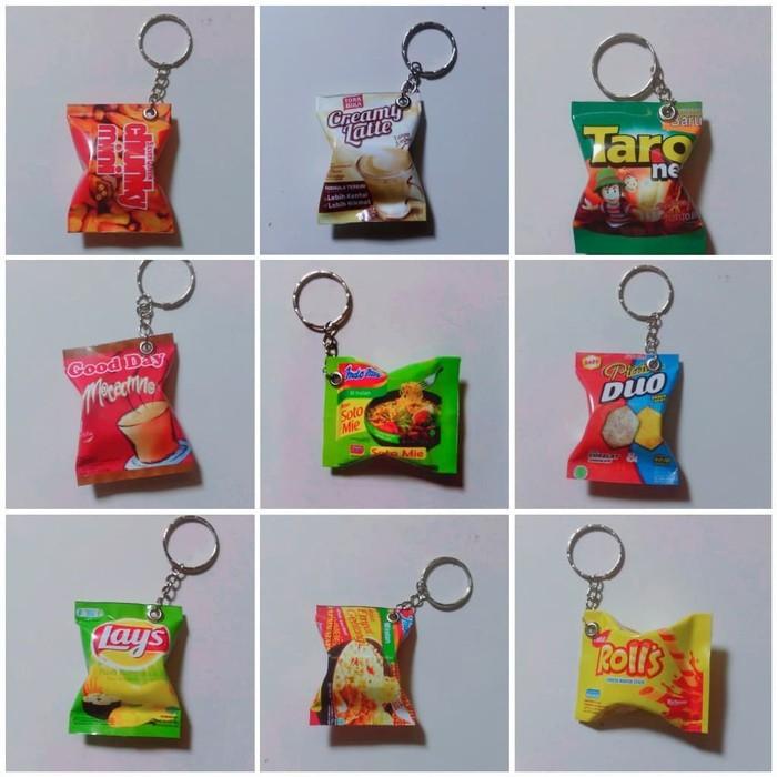 OZZA Gantungan Kunci Miniatur Snack
