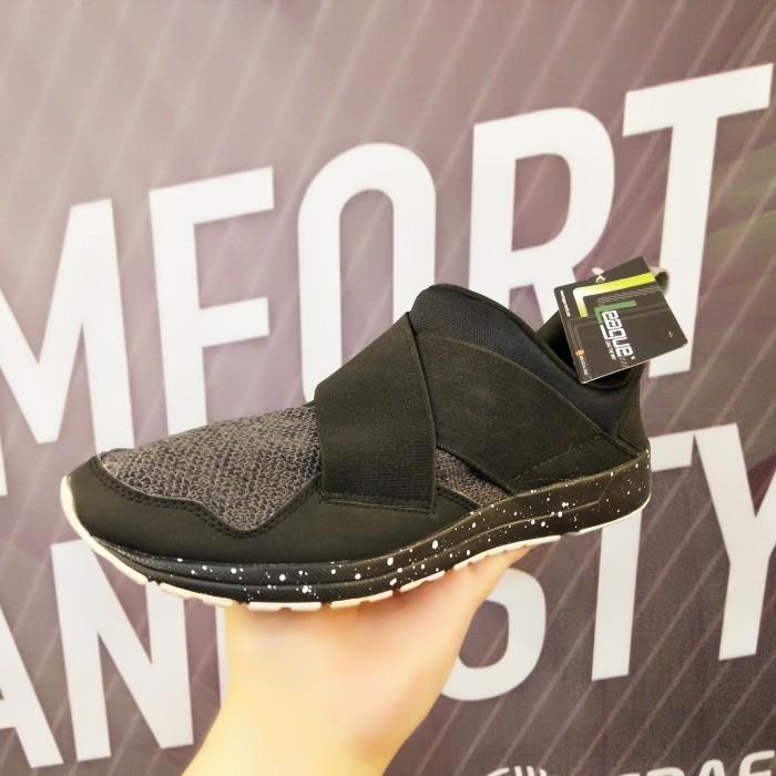 Sepatu League Hitam Vault Slip on Pria Sneakers Cowo Original