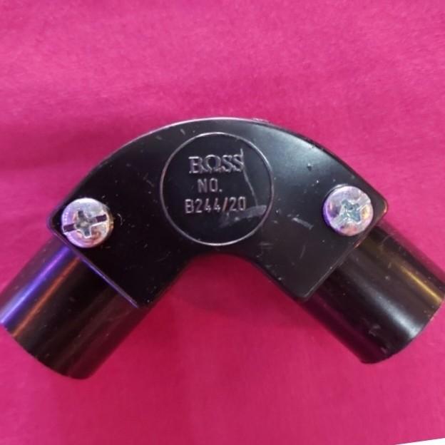 B244 pipa L Bow/elbow 20 mm hitam boss