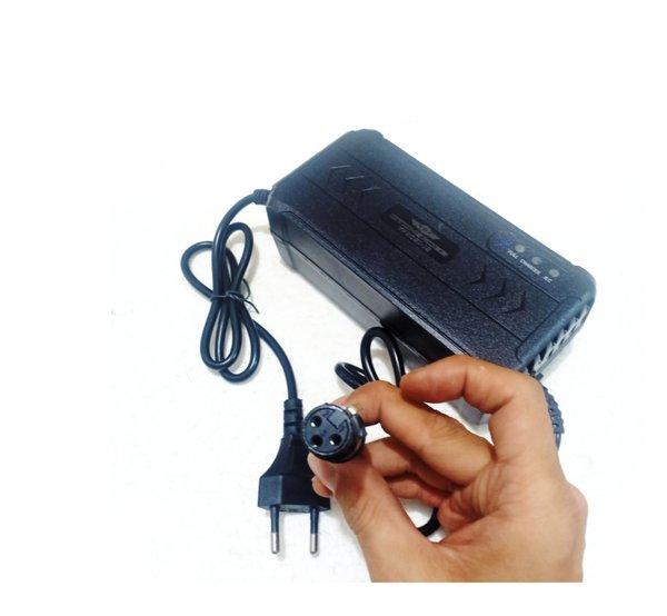 xlr 3 pin charger baterai aki sepeda motor skuter elektrik 48v 54v 59v 60v 20 ah 190w adaptor canon 
