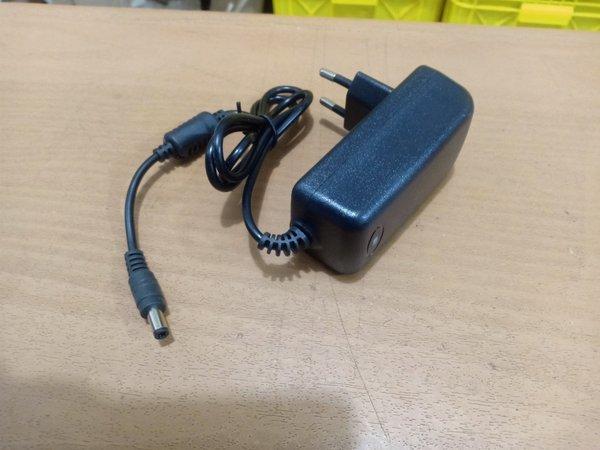 adaptor 15v 2a universal original 15 volt 2 ampere support 14v 16v 1A 1.5A 1000ma 2000ma 1500ma 500m