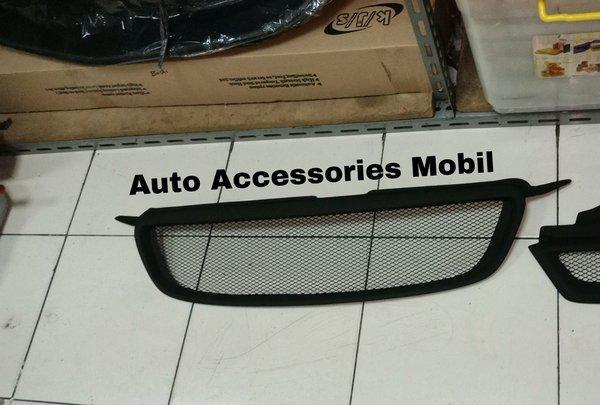 grill toyota altis lama jaring sporty