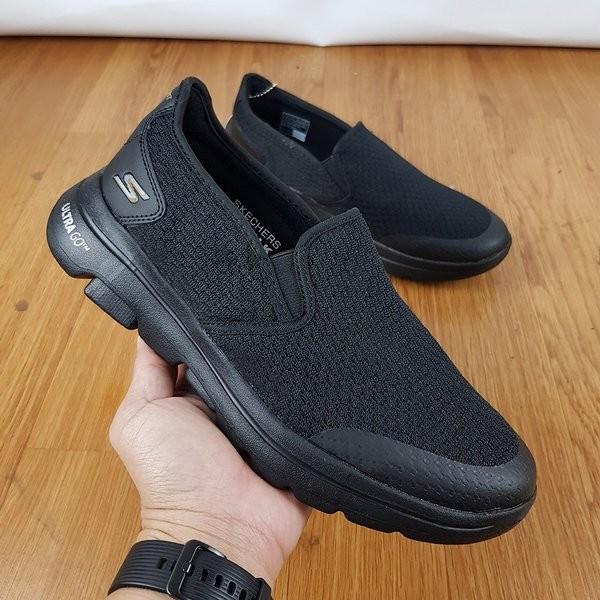 Sepatu Slip On Pria Skechers GO WALK 5 Original
