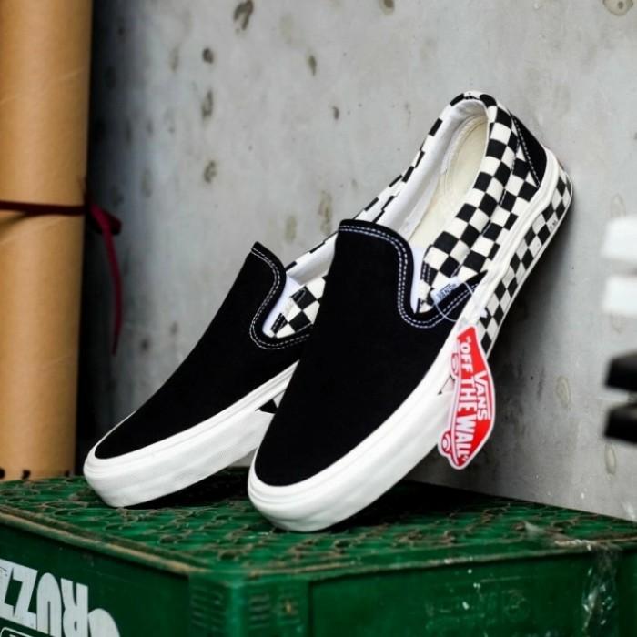 Sepatu Big Size 45 46 47 - Vans Slip On Sidewall Bw || Original (Best Quality)