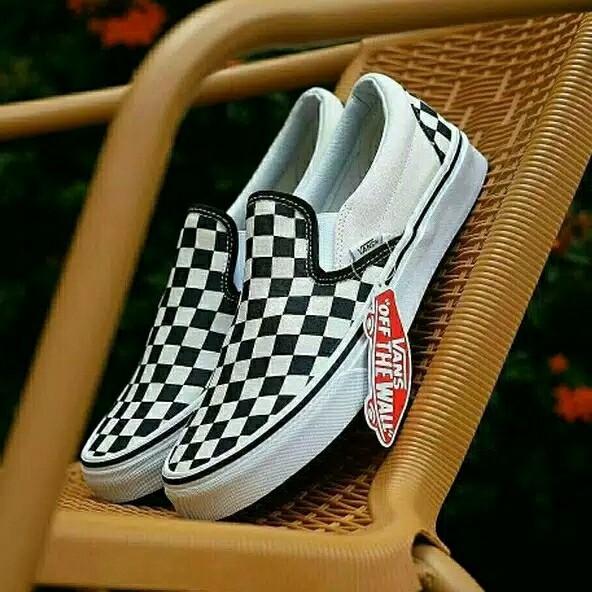 Sepatu Vans Catur Slop Termurah Dan Kualitas Terbaik Pria Dan Wanita (Best Quality)