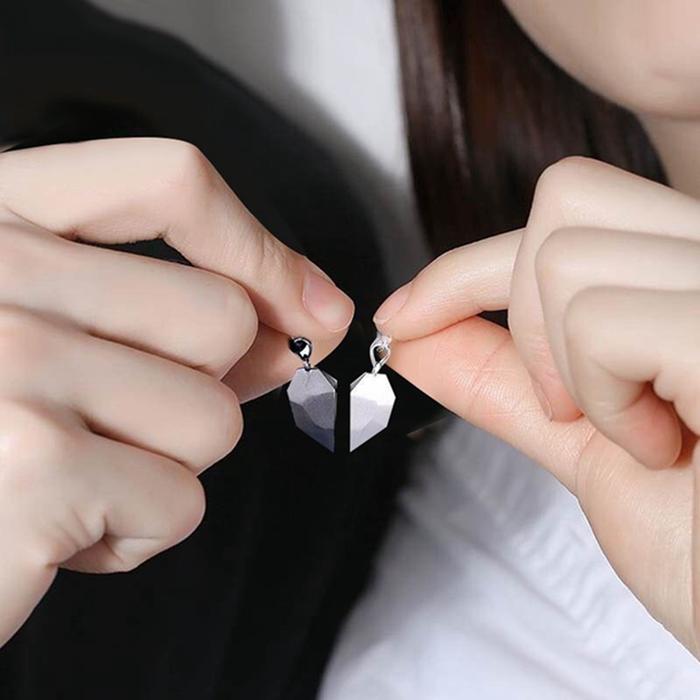 Good Simple Quality Couple Pendant Necklace Electrocardiogram,Magnetic Heart,Pendant Splicing Neckla