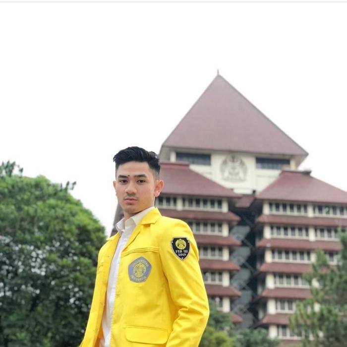 [STOK BARU] Almamater Almet Jakun UI Universitas Indonesia | Kondisi Baru Makara UI