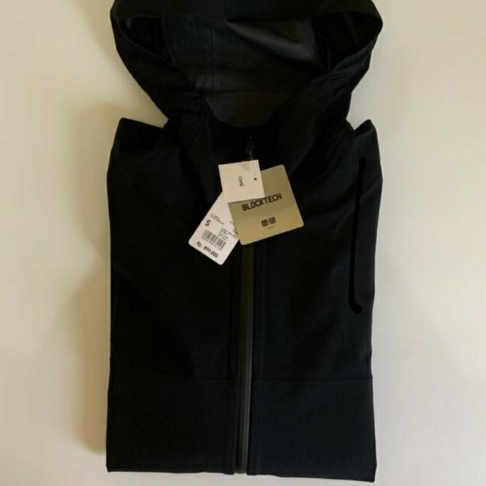 jaket uniqlo blocktech original
