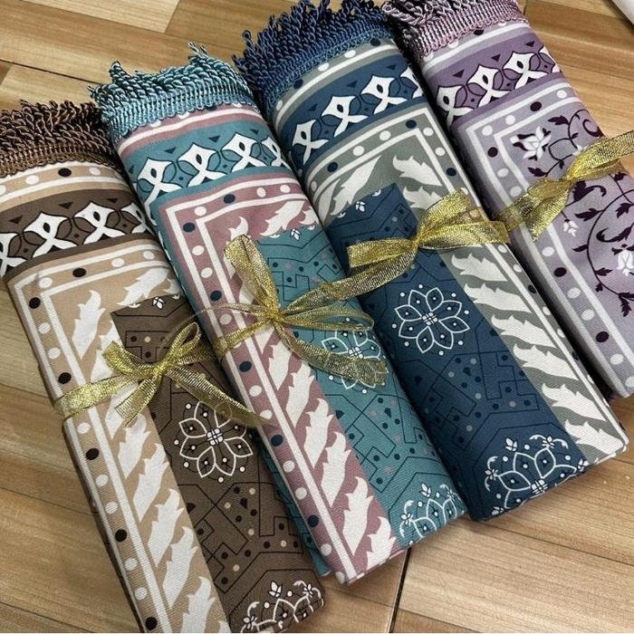 Sajadah Kanebo/ Suede Premium ukuran Besar isi 10pcs