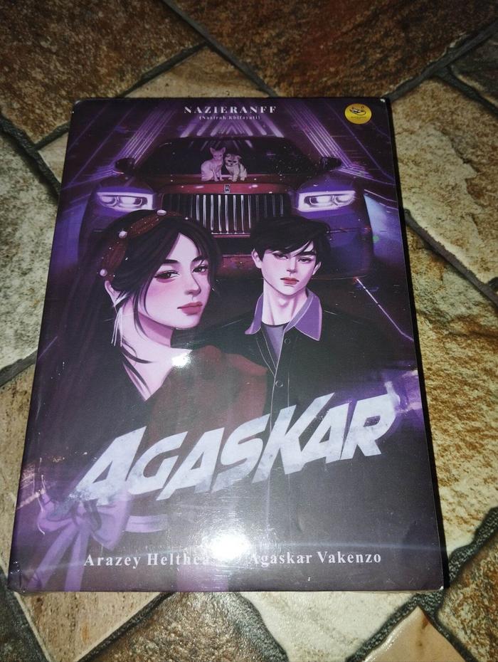 Novel Agaskar - Nazieranff bookpaper