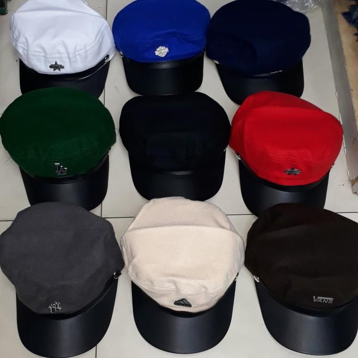 Premium topi capten