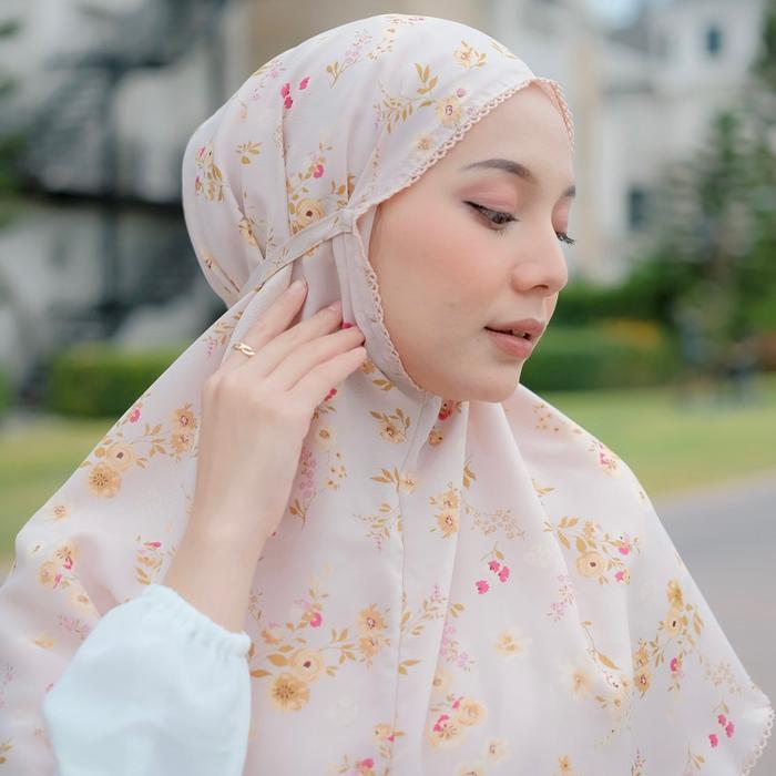 Terlaris! Koyu Hijab Bergo Motif Instan Viney Jepang Pum 2layer Valena