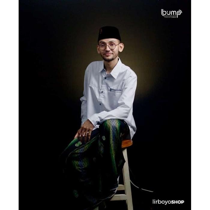 TERBARU Sarung Seragam Lirboyo New