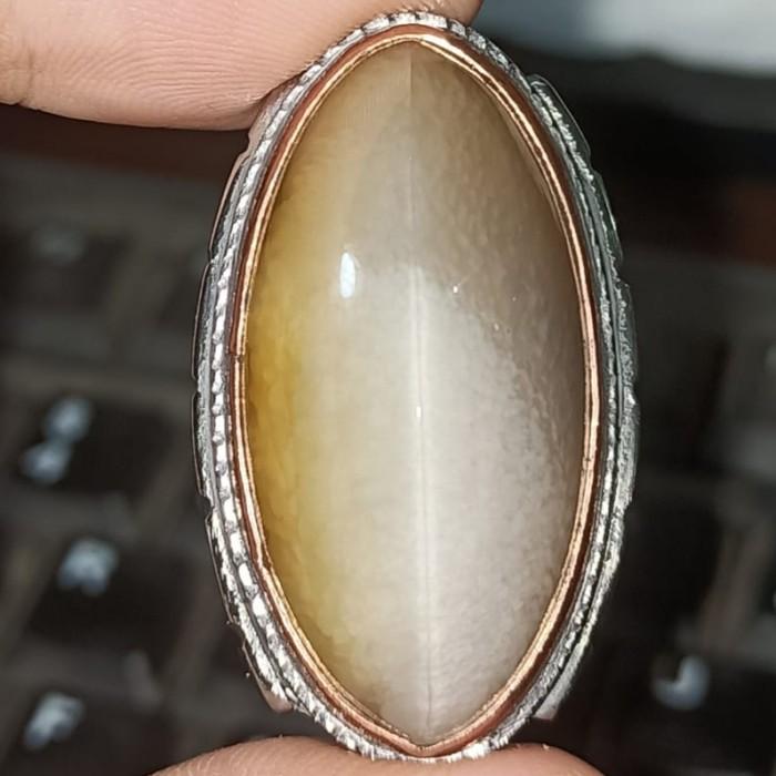 Akik Cincin Batu Pandan Semu Nanas Kapas Sutra Merah Lumut Oli Antik81